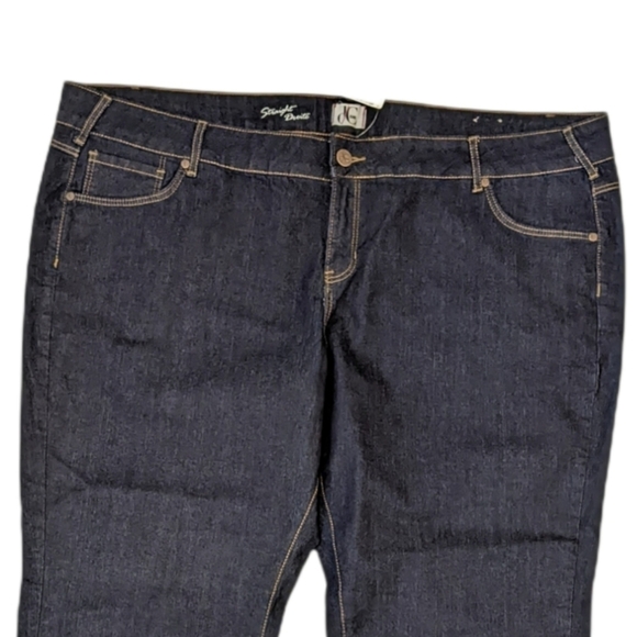 NWT d/C Jeans Straight Leg Jeans 28P - Picture 6 of 10